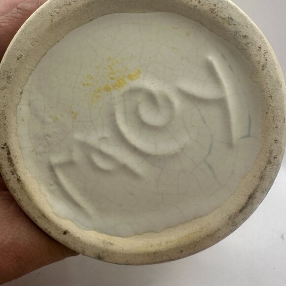 McCoy Vintage Ivory Ceramic Vase  Pink Floral Relief Design & Dual Side Handles - Picture 5 of 5